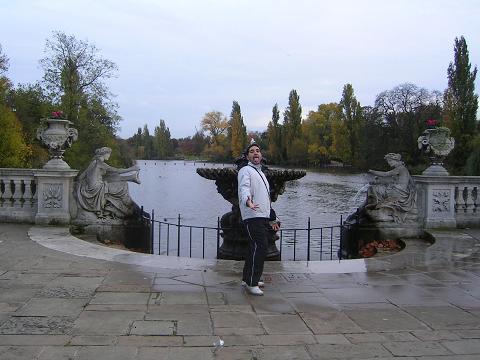 sam being a geek hyde park.JPG